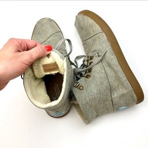 TOMS Boots Faux Fur Lining